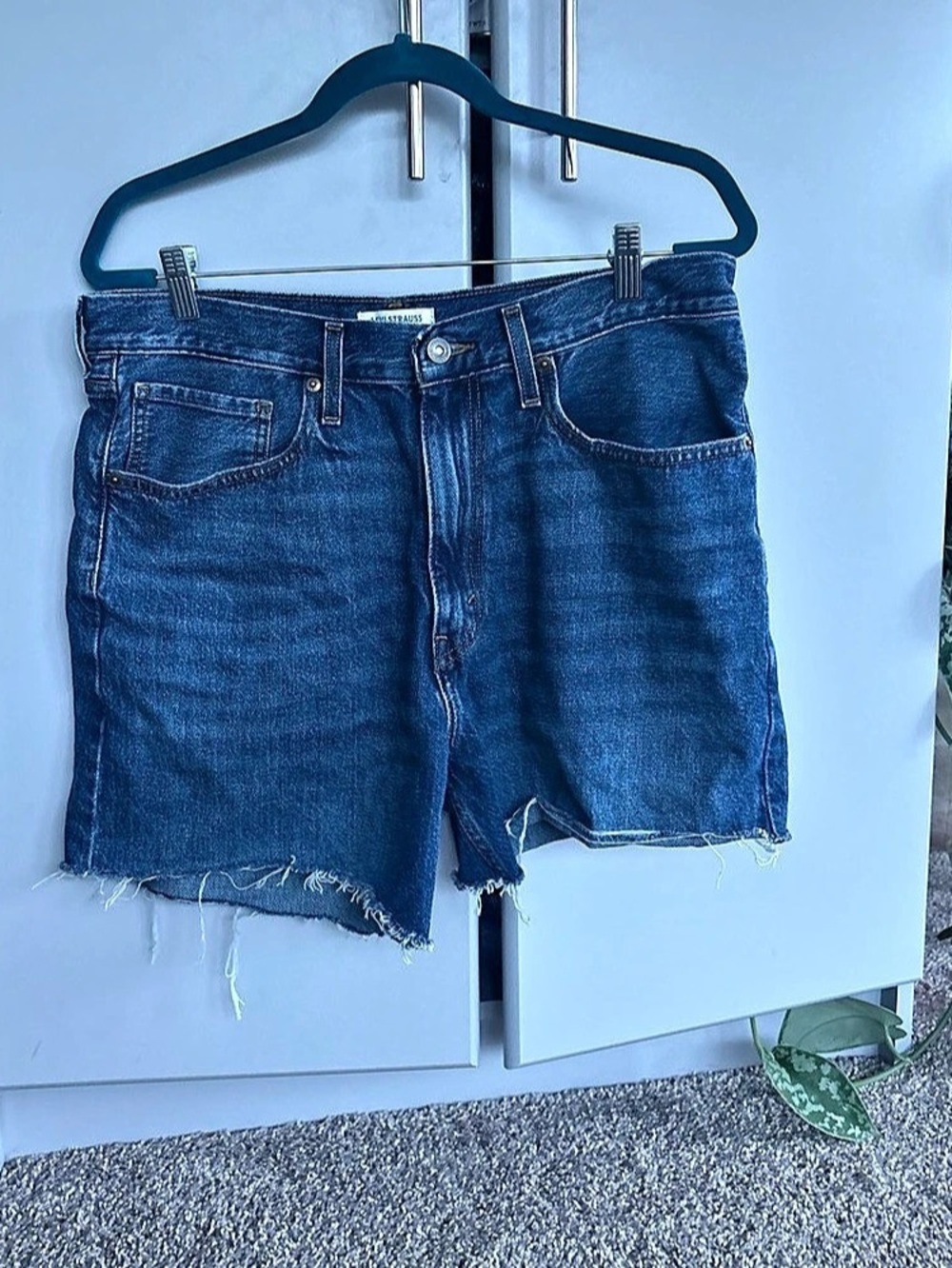 Levi's Signature Denim Jean Shorts in Blue